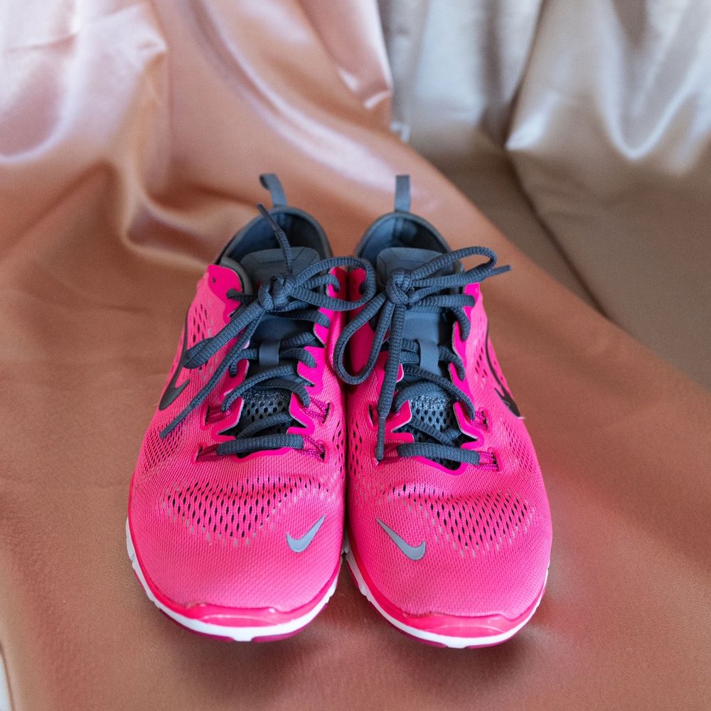 Nike Free 5.0 TR Fit 4 Sneakers Pink Size 7.5 - Picture 6 of 8